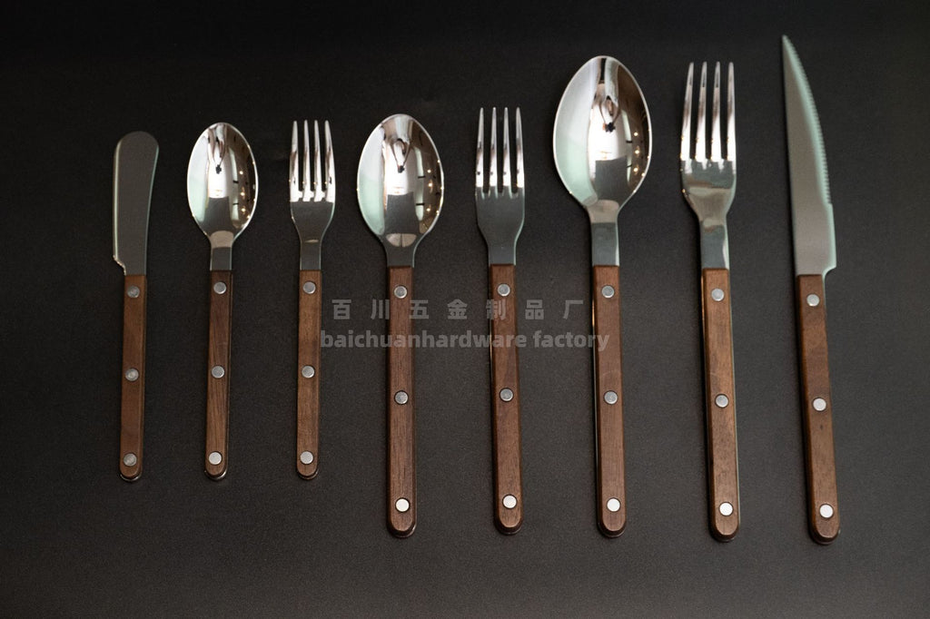 French Style Solid Wood Walnut Handle Western Cutlery Stainless Steel Knife Fork Spoon Wholesale Household Kitchen Western Restaurant