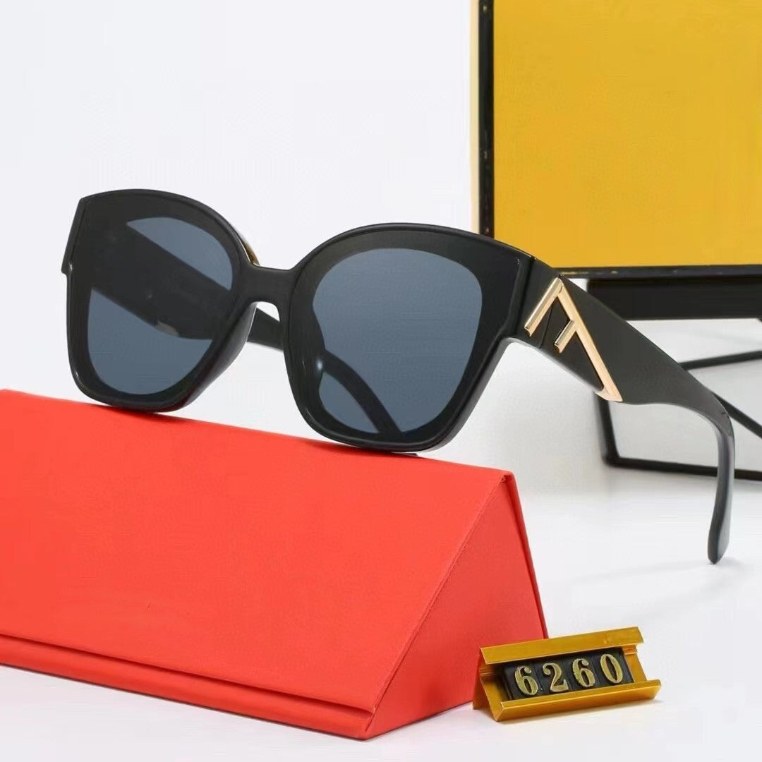 New European and American Retro Large Frame Square Sunglasses for Women, High-End Slimming UV Protection Sunglasses6260