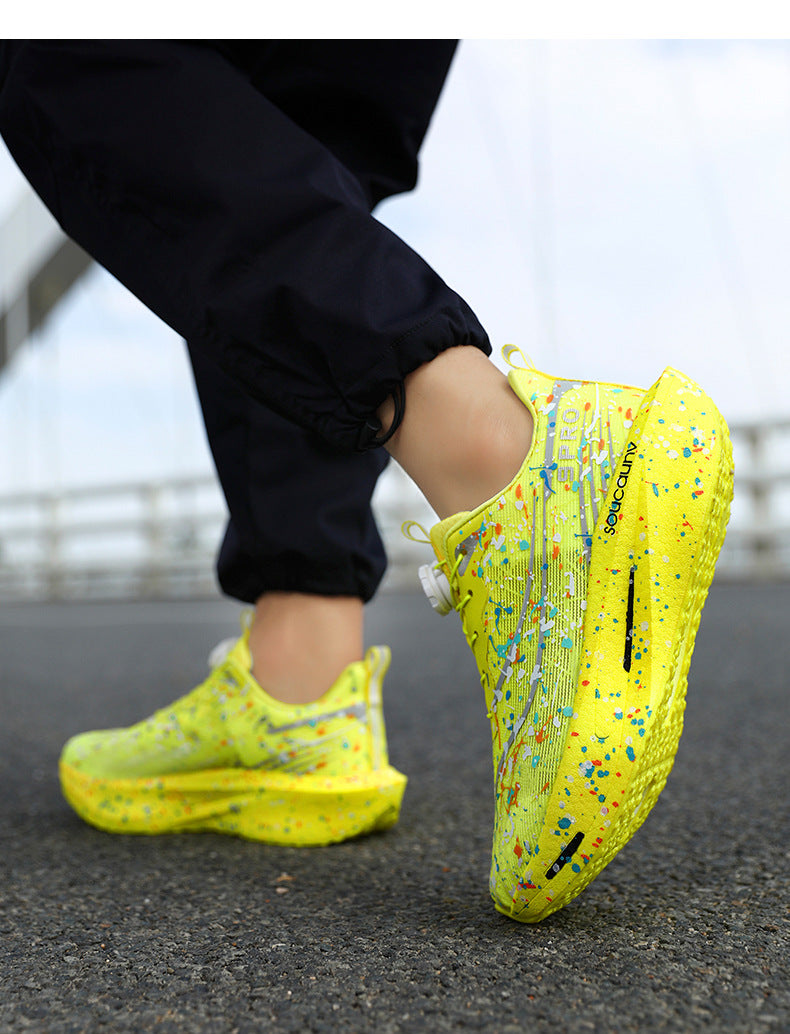 Youth Fashion Luminous Camouflage Running Shoes for Men and Women New Casual Shoes Carbon Plate Real Soft Sole Rotating Buckle Sports Shoes