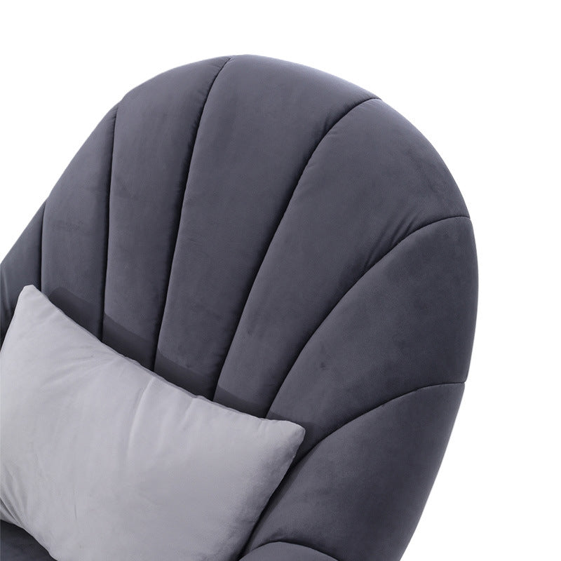 e4e404d1-8b2c-461e-9177-7054ab8b63d5