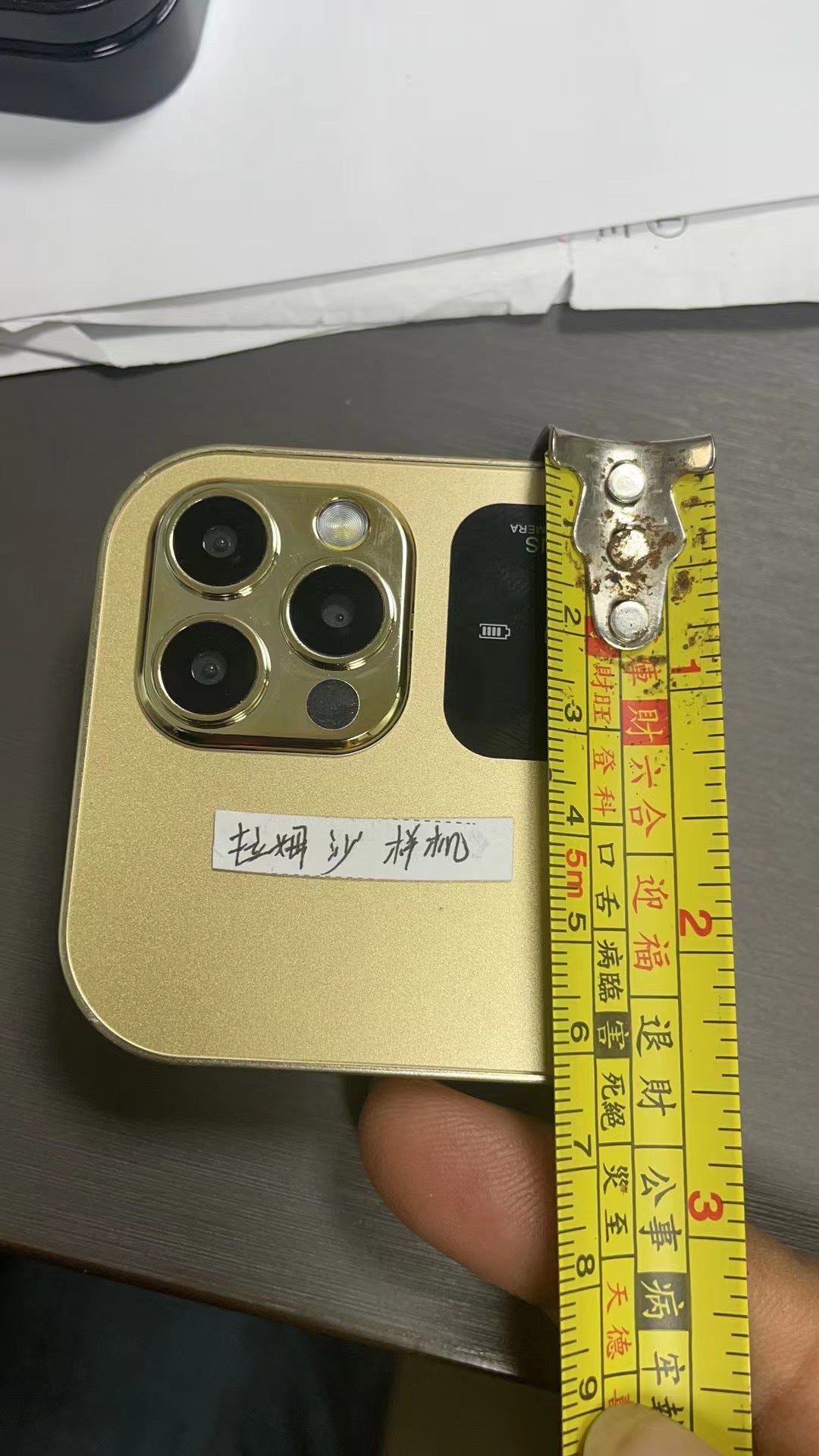 New Mobile Phone i16 pro Dual SIM Non-Smartphone Flip Phone Button Elderly Phone Student Small Phone