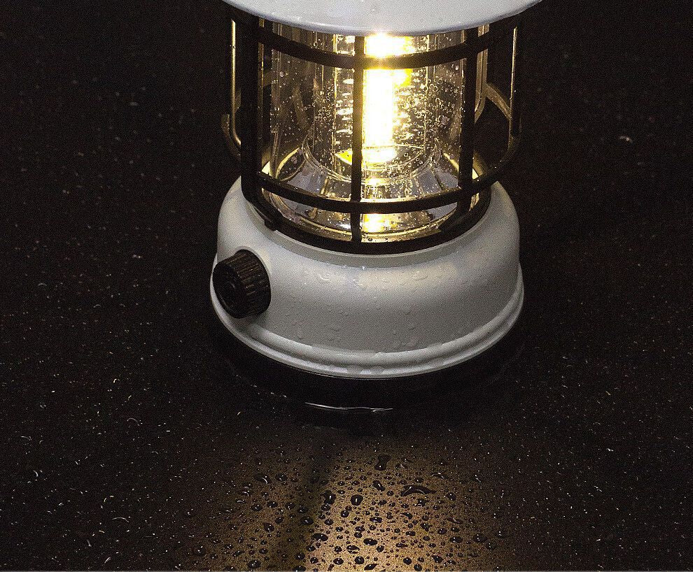 Retro Camping Lantern Outdoor Camping Light Household Emergency Tent Light Lantern Outdoor Light Multi-Functional Camping Light