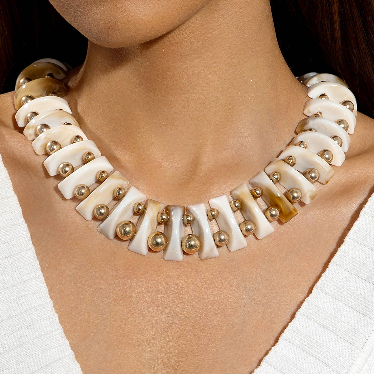 European and American Fashion Trend Exaggerated Necklace Geometric personalized handmade beaded Bohemian style necklace