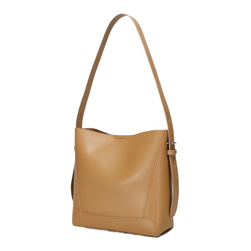 Light Luxury2024New Summer Tote Bag Large Capacity Women's Shoulder Commuter Bag Niche Crossbody Bag