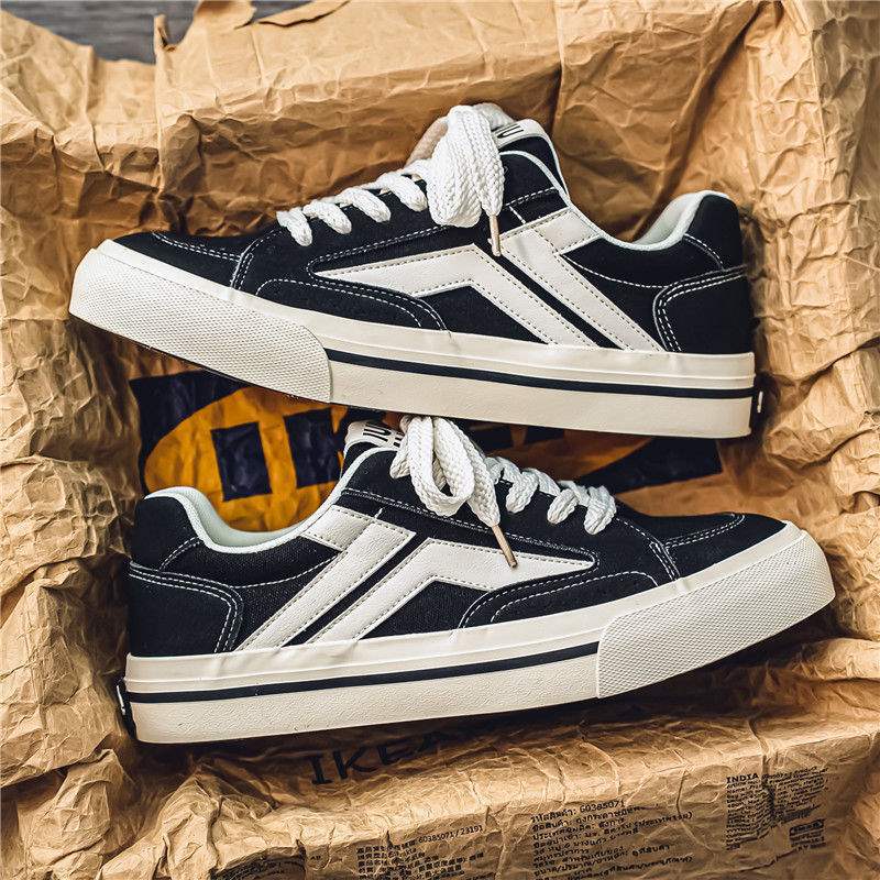 Canvas Shoes for Men, Autumn Trendy Versatile Casual Sneakers, Niche Design Student Sports Thick-Soled Height-Increasing Black Cloth Shoes