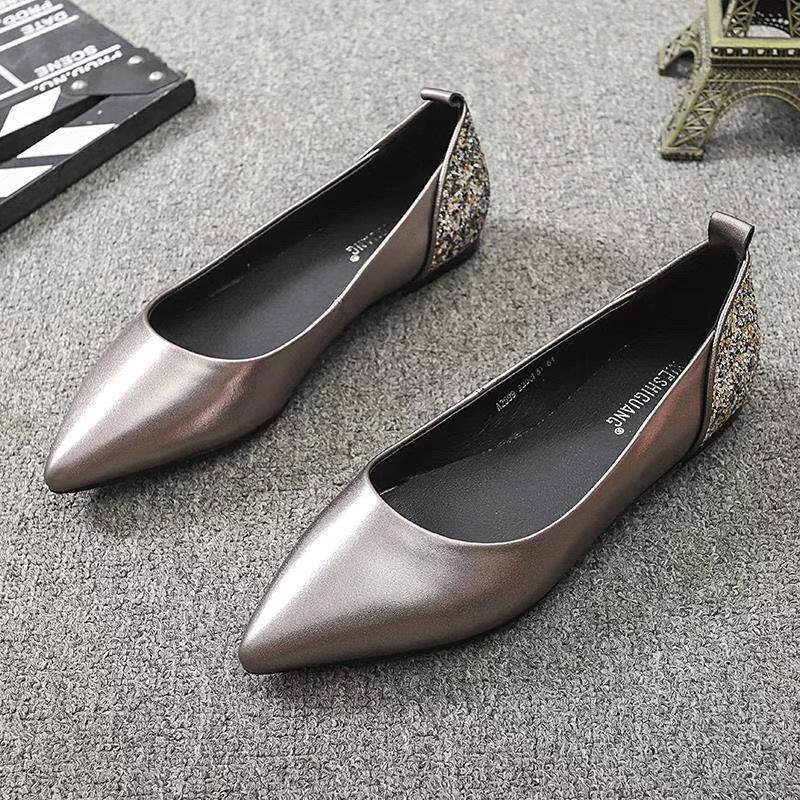Women's Soft Leather Flat Shoes2025Pointed Toe French Style New Spring and Autumn Evening Breeze Soft Sole Shallow Mouth Comfortable Grandma Shoes Trendy