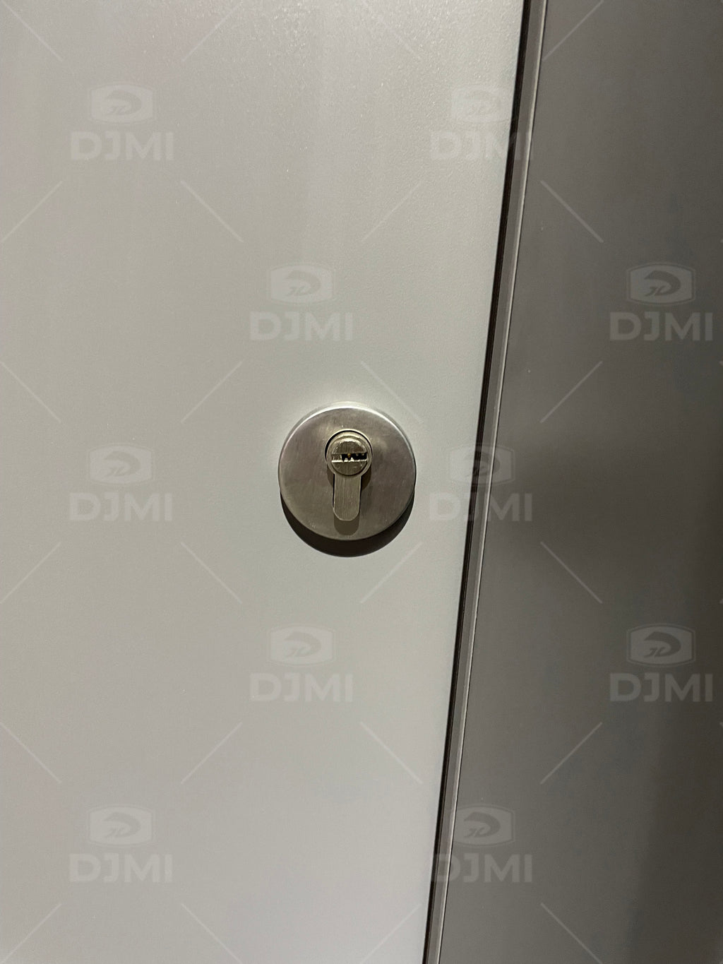 Puerta De Madera Con Marco De Aluminio, HPL/superficie De Melamina Y Persianas, De Los Principales Fabricantes De China