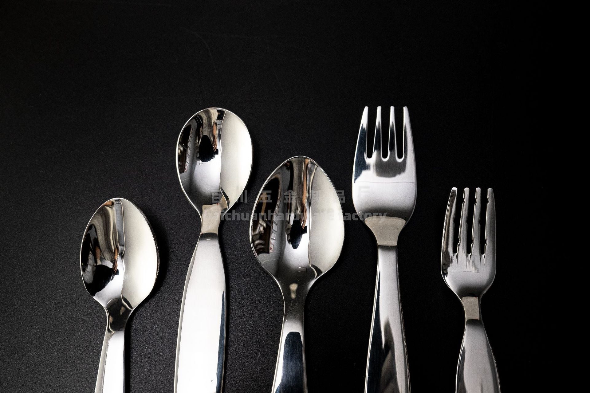 304Stainless Steel Knife Fork Spoon Children's Rice Spoon Household Baby Baby Food Spoon Fruit Fork Portable Tableware Set