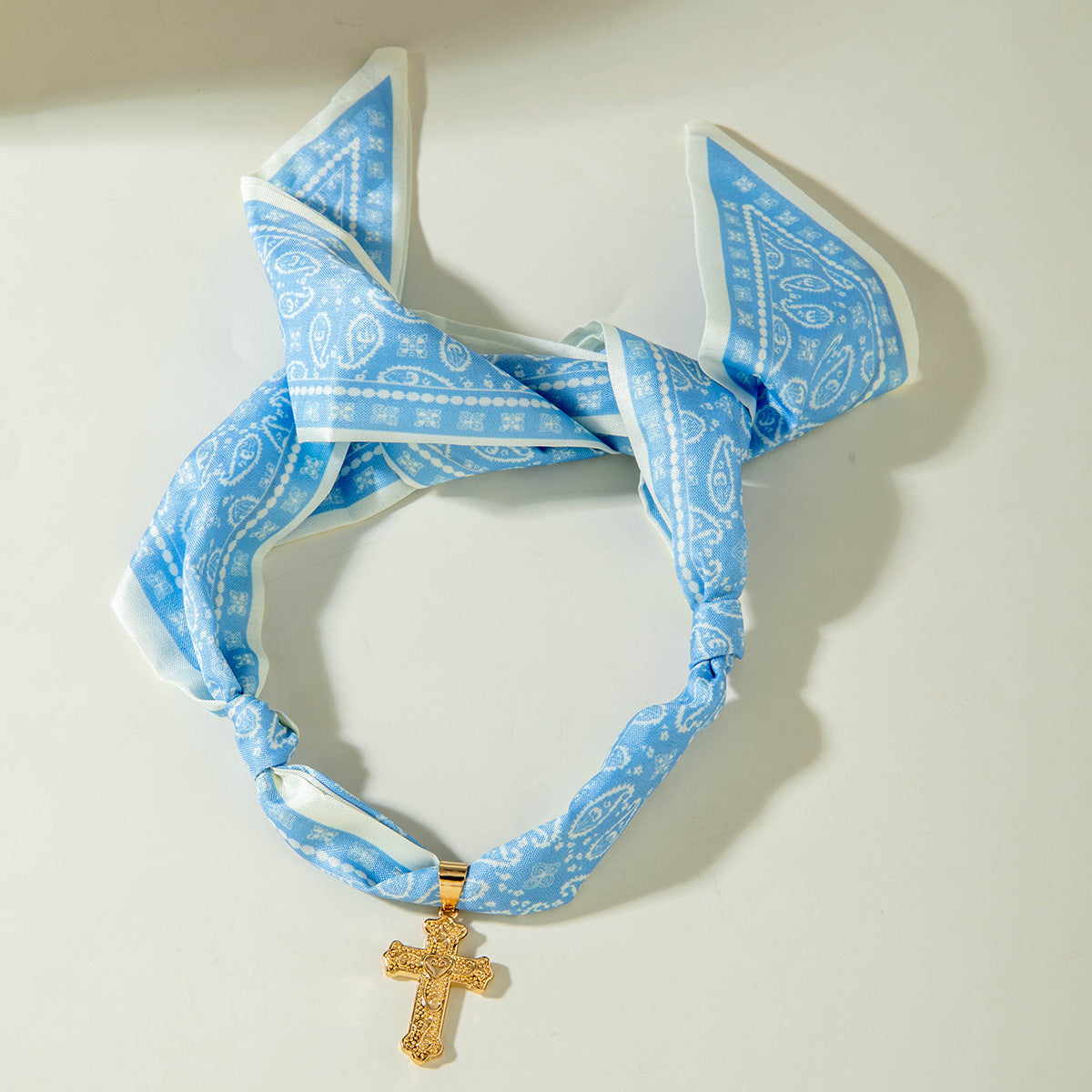 European and American Style Long Silk Scarf Necklace, Light Luxury High-End Feel, Multiple Pendants, Pearl Colorful Silk Scarf Necklace