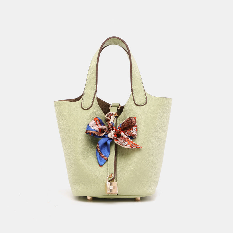 European and American Large Capacity Handbag Classic Fashion Women's Bag Niche Versatile Trendy Lychee Pattern Basket Shoulder Crossbody Bag
