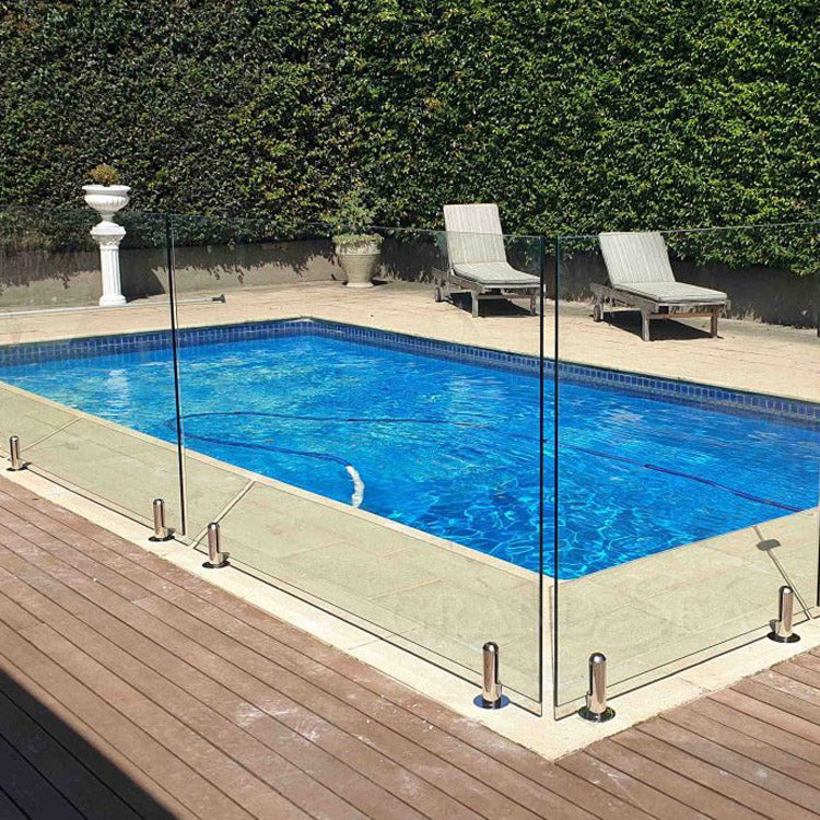 Modern clear Laminated Tempered Glass Balcony Railing Stainless Beautiful Designs