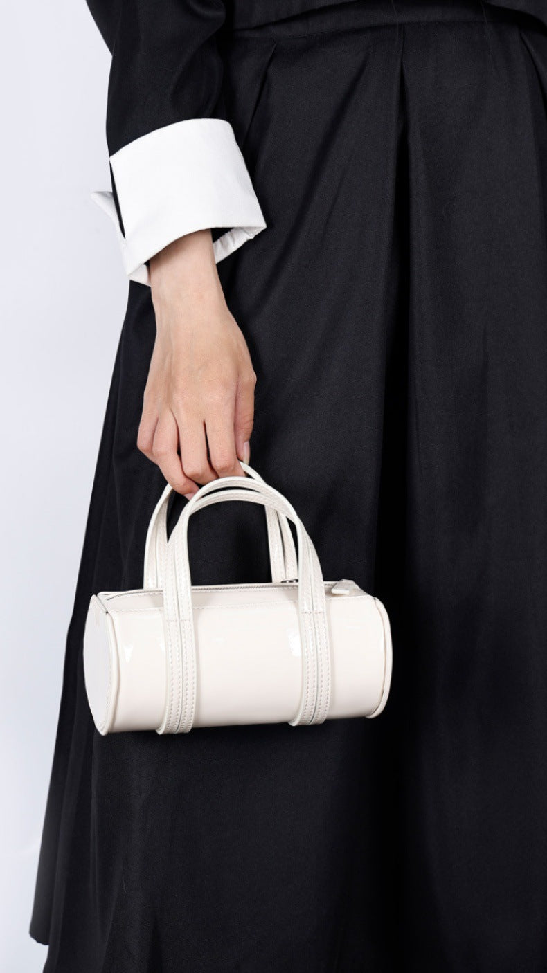 Korean Style Underarm Bag for Women, New Versatile Single Shoulder Fashionable High-End Korean Version Casual Soft Handheld Cylindrical Women's Bag