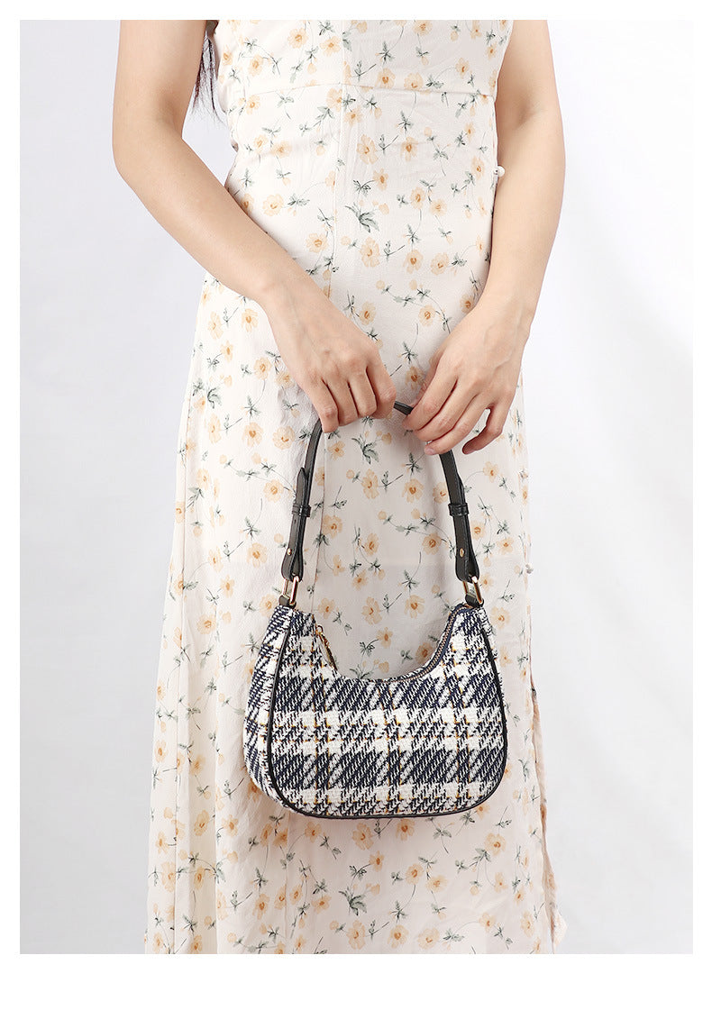 Unique Designer Trendy Women's Bag2024Summer New Fashion Versatile Plaid Crescent Underarm Handbag