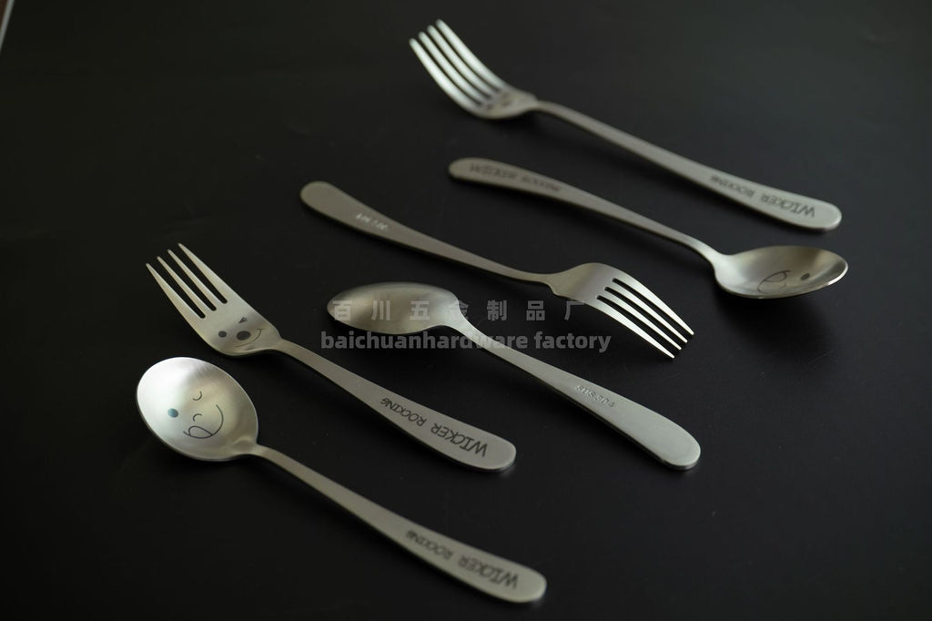 304Stainless Steel Creative Smiley Face Slanted Handle Laser Spoon Chopsticks Fork Student Tableware Full Set Gift Children's Tableware