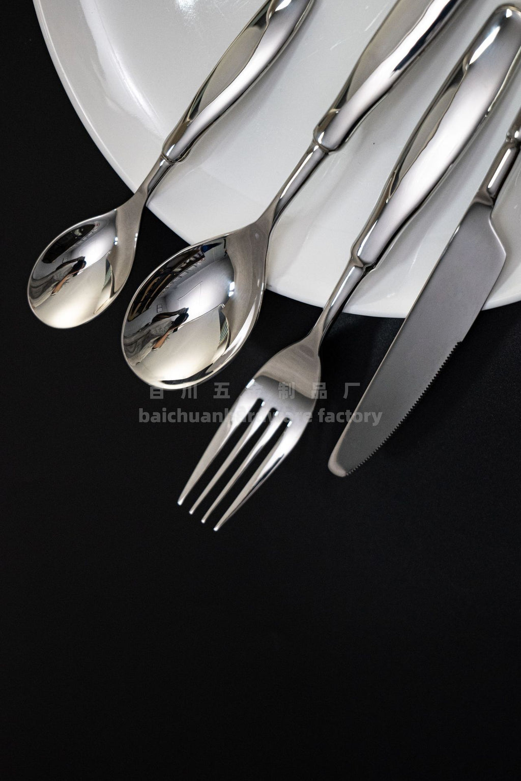 304Stainless Steel Knife Fork Spoon Thickened Tableware Western Hotel High-end Aesthetic Steak Knife Fork Spoon Forged Design