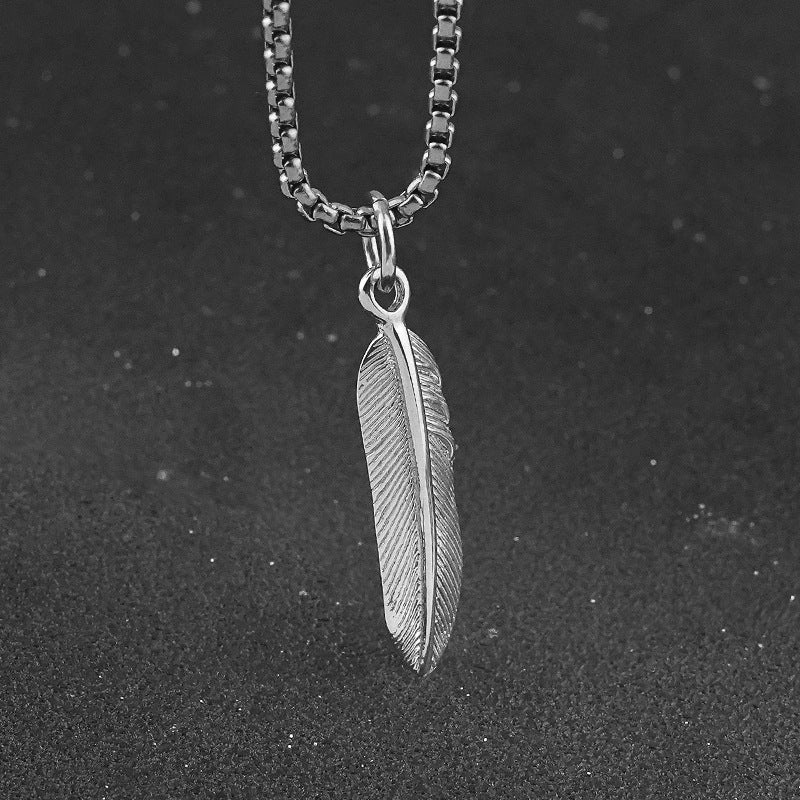 In Stock Stainless Steel Feather Personality Simple Necklace Niche ins Clavicle Chain Sweater Chain Titanium Steel Pendant