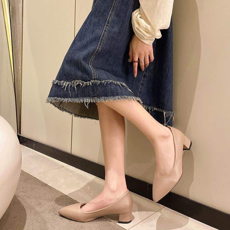 Etiquette Black Large Size High Heels Shallow Mouth Pointed Toe Non-Chafing Single Shoes Women Chunky Heel Professional Versatile Mid-Heel Work Shoes