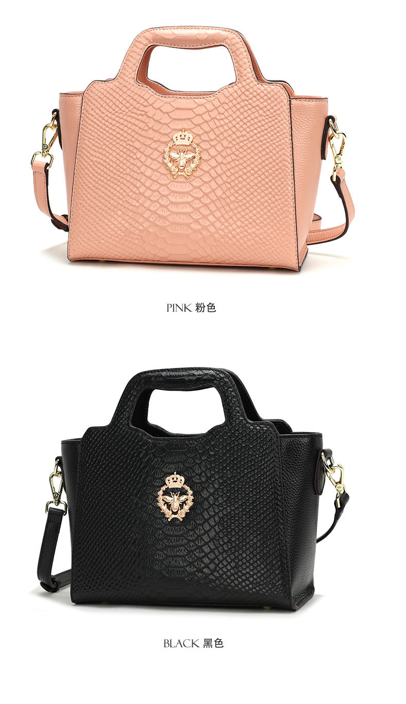 Spring and Autumn New European and American Fashion Women's Bag Fashion Handbag Large Personality Niche Versatile Handheld Crossbody Women's Bag