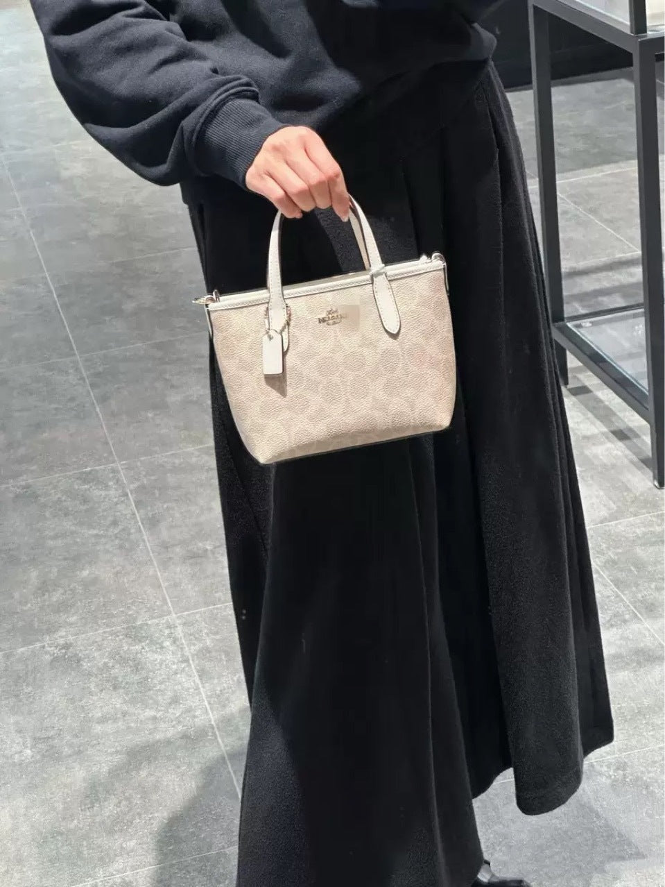 Wandering Bag Kou C Home Laurela Single Shoulder Tote Bag Monogram Versatile Underarm Bag Handheld Large Capacity Crossbody Women's Bag