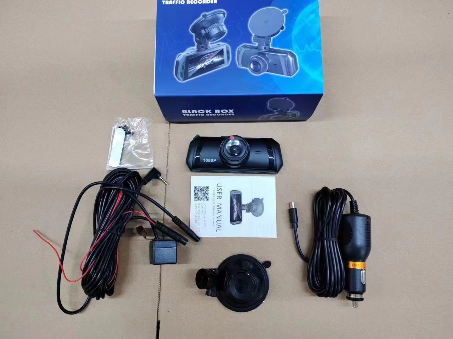 S20Driving Recorder3.16Inch IPS High Definition Night Vision Screen1080P Double Lens WiFi Vehicle-mounted Video Recording