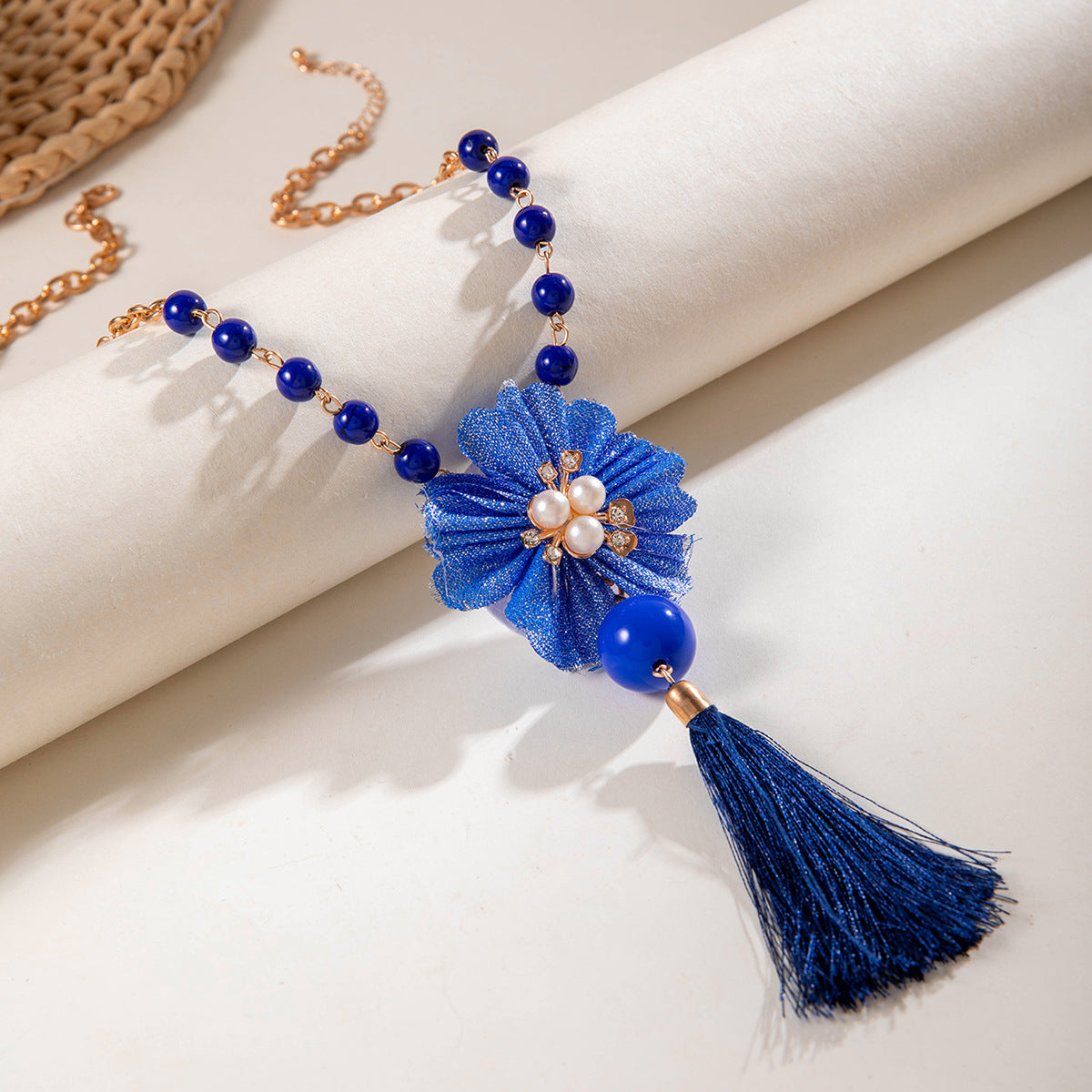 Simple Colorful Beaded Tassel y Chain Necklace Elegant Versatile Diamond-Studded Sweater Chain Jewelry