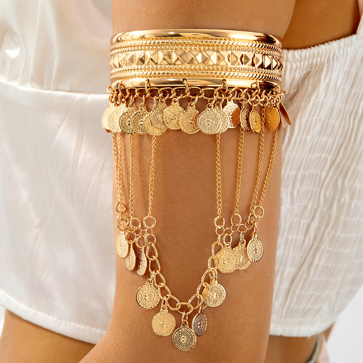 European and American Western Cowboy Style Metal Tassel Armband arm chain Dunhuang Chain Retro Arm Bracelet Wholesale