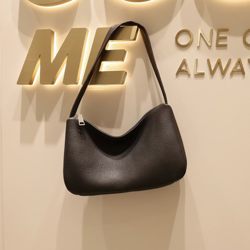 Guangzhou Luggage2025New Niche Simple Women's Bag Summer Versatile High-End Large Capacity Genuine Leather Underarm Bag