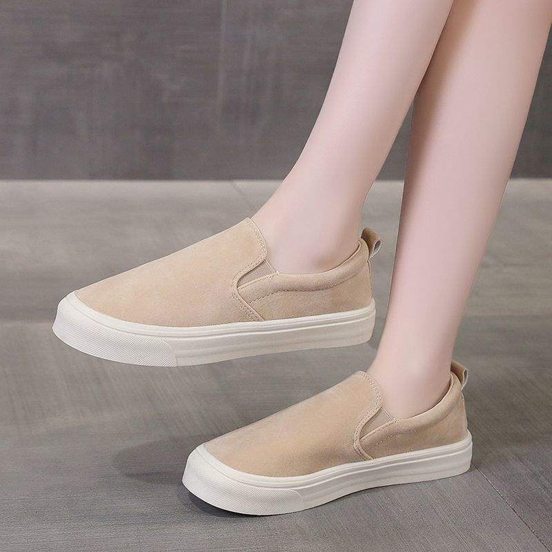 2025New Thick-Soled Loafers Soft Sole Slip-On Fashion Versatile Men's Shoes