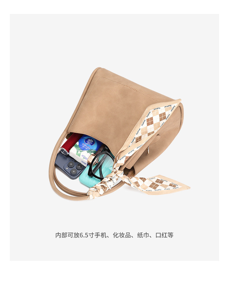 European and American New Bucket Bag Versatile Handbag Large Capacity Showy Basket Bag Women's Fashion Light Luxury Single Shoulder Crossbody Bag
