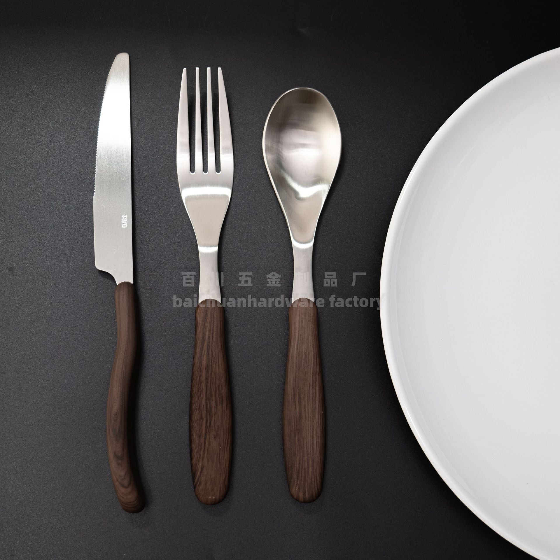 18/10Stainless Steel Western Tableware Set Imitation Wood Grain Handle Steak Knife Fork Spoon High-end Western Hotel Tableware