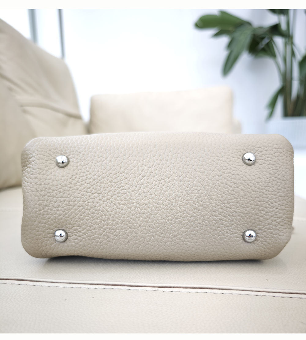 Genuine Leather Small Square Bag Daily Simple Women's Bag2025New Casual Little Elephant Commuting Versatile Cover Head Single Shoulder Crossbody Bag