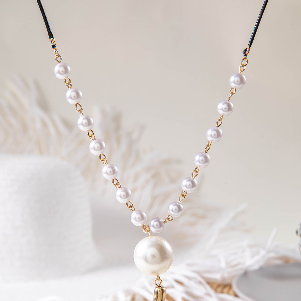 Simple Colorful Beaded Tassel y Chain Necklace Elegant Versatile Diamond-Studded Sweater Chain Jewelry