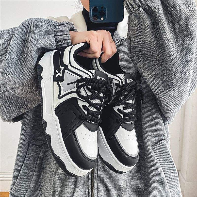 Men's Trendy Shoes2025New American Retro Niche Casual Sneakers ins Internet Celebrity Versatile White Sneakers