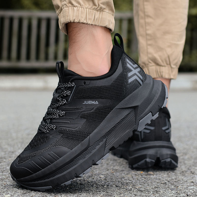 Large Size Men's Running Shoes Wear-Resistant Non-Slip Outdoor Hiking Shoes Breathable Versatile Shock Absorption High-Quality Sports Shoes
