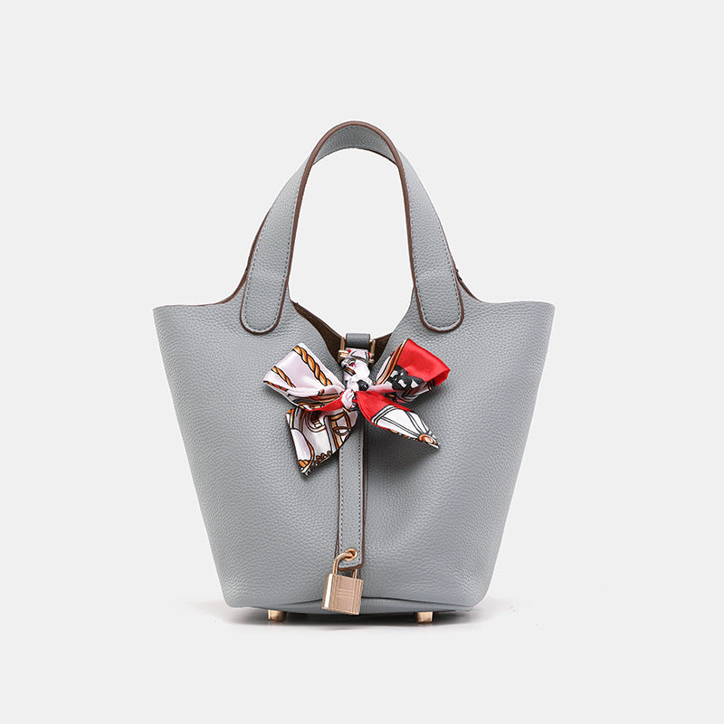 European and American Large Capacity Handbag Classic Fashion Women's Bag Niche Versatile Trendy Lychee Pattern Basket Shoulder Crossbody Bag