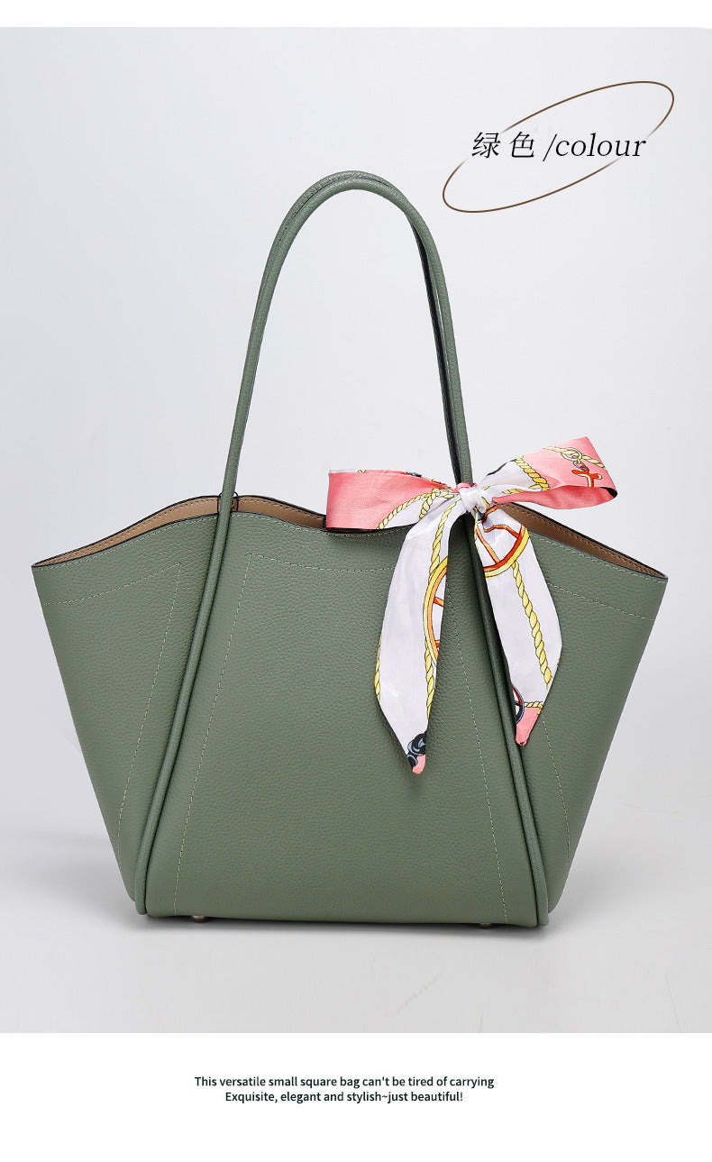 European and American Versatile Wing Bag for Women, Large Capacity Scarf Fashion Women's Bag, Light Luxury Texture Single Shoulder Underarm Bag