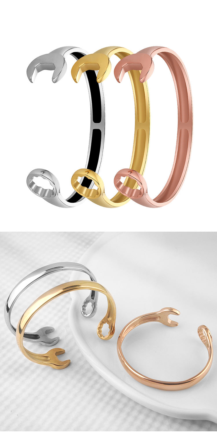 Fashion Trend Men's Stainless Steel Wrench Open Bracelet Electroplated gold Personalized Titanium Steel Jewelry Wholesale
