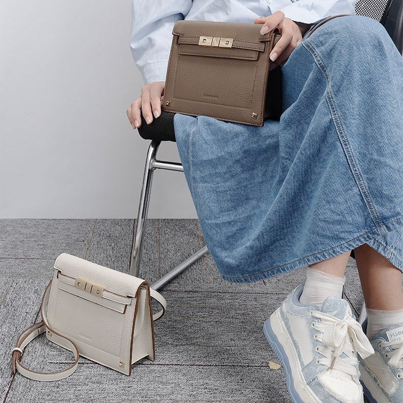 Original Design2024Autumn New Niche Versatile Crossbody Women's Textured Fashion Trendy Shoulder Bag