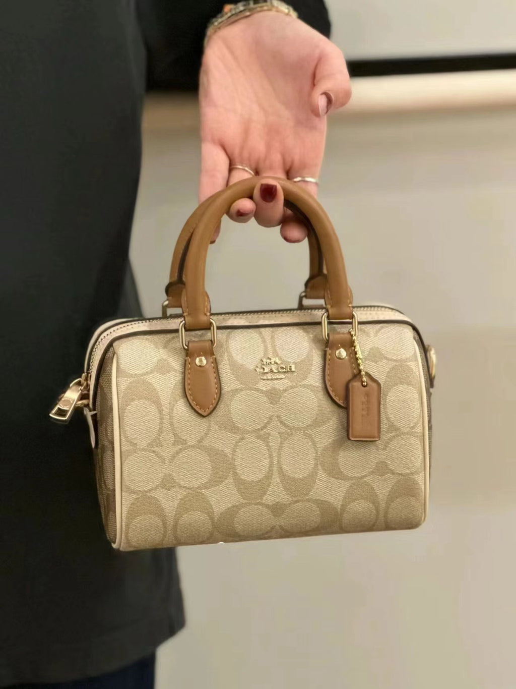 Classic Presbyopic Boston Kuo Family New Model Rowan Pillow bag mini Handbag Classic Presbyopia Crossbody Women's Bag