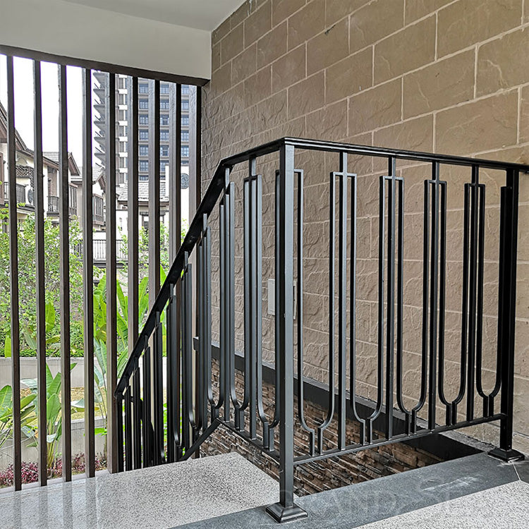 2.5mm Thickness Galvanized Steel Outdoor Wrought Iron Stair Railing