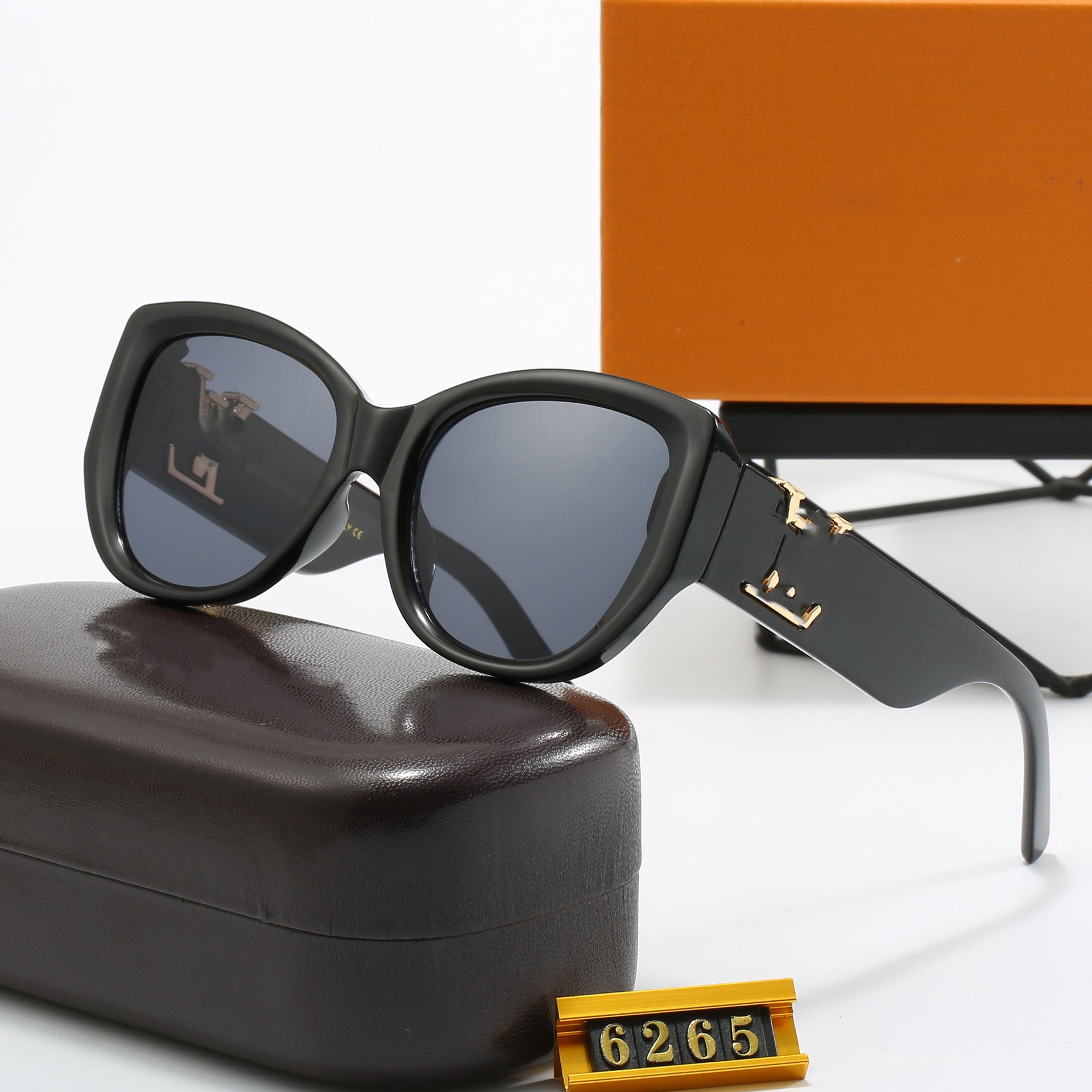 Purchasing Agent Level Lujia Sunglasses6265Fashionable Personality Large Frame Cat Eye Black Sunglasses UV Protection