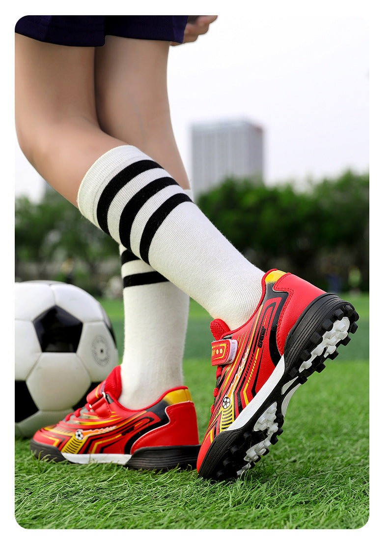 Professional Boys' Lightweight Breathable Training Shoes with Velcro for Primary and Secondary School Students2025Fashion Trendy Short Spike Sneakers