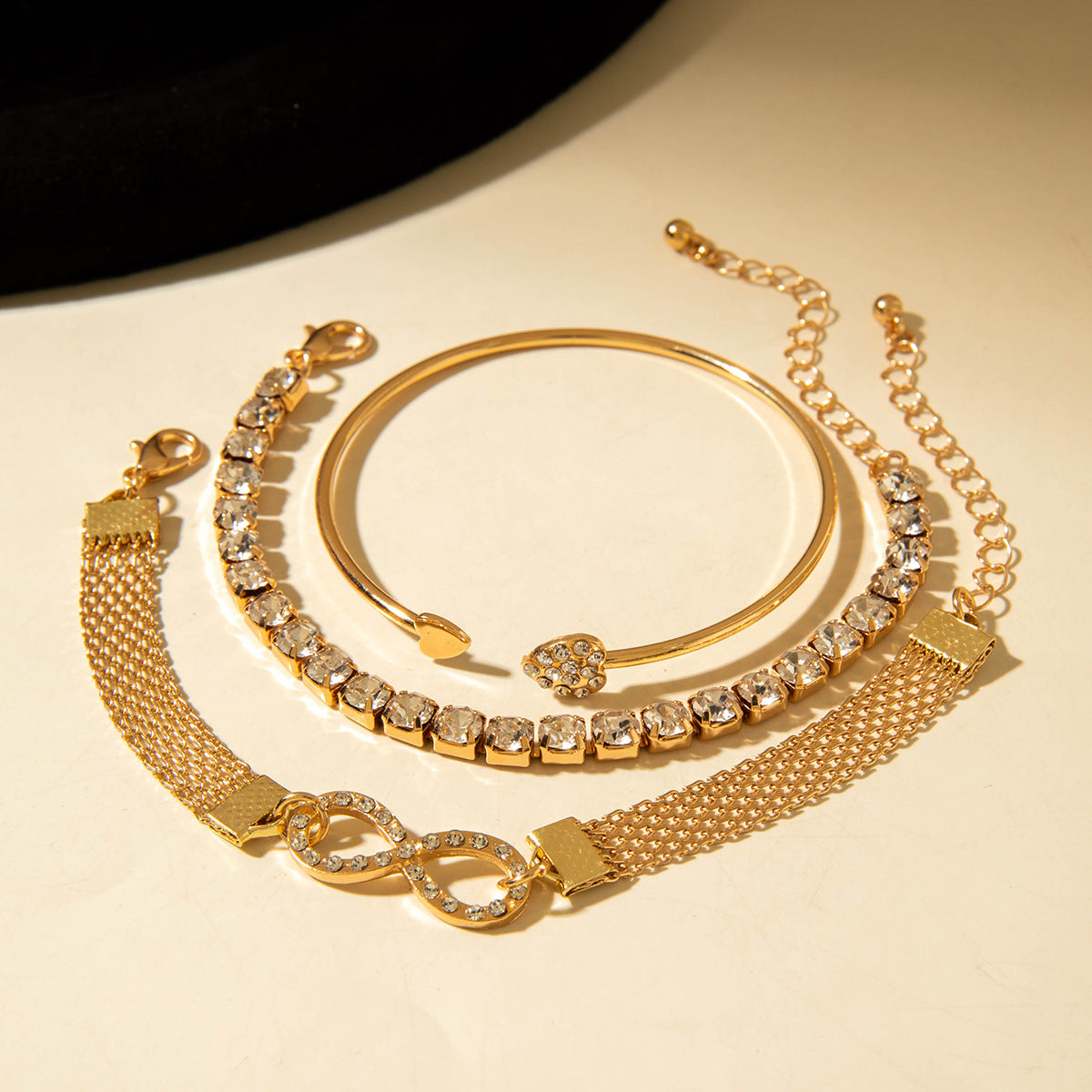 European and American Jewelry High-End Imitation Crystal Butterfly Bracelet Set Fashion Inlaid Diamond Heart Bracelet Wholesale