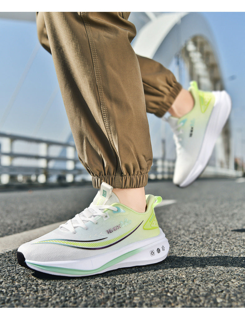 2025Large Size Marathon Running Shoes for Men and Women, Outdoor Aerobic Running, Lightweight and Breathable, Student Physical Test Running Shoes