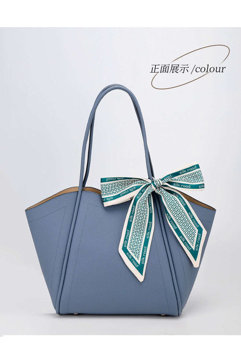 European and American Versatile Wing Bag for Women, Large Capacity Scarf Fashion Women's Bag, Light Luxury Texture Single Shoulder Underarm Bag