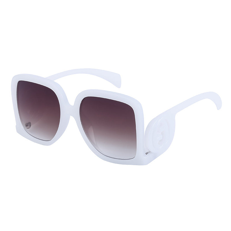 European and American fashion large frame sunglasses for women with a high-end feel INS Wind Sunglasses Sun Protection No Makeup Glasses Square Frame sunglasse