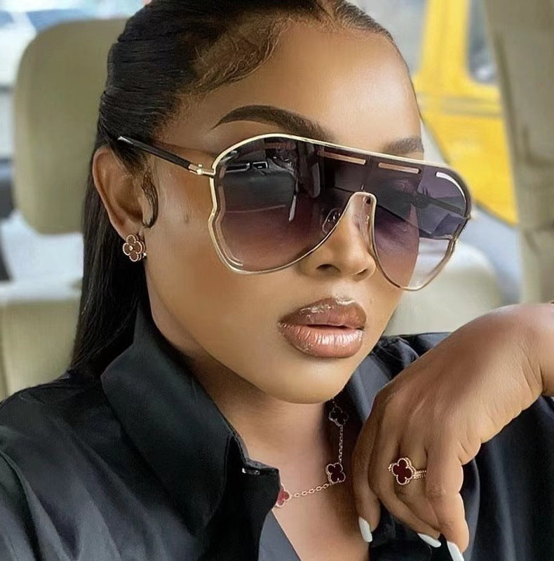 European and American Fashion Large Frame Sunglasses for Women, High-End Unique One-Piece Sunglasses, Trendy Wholesale sunglasses