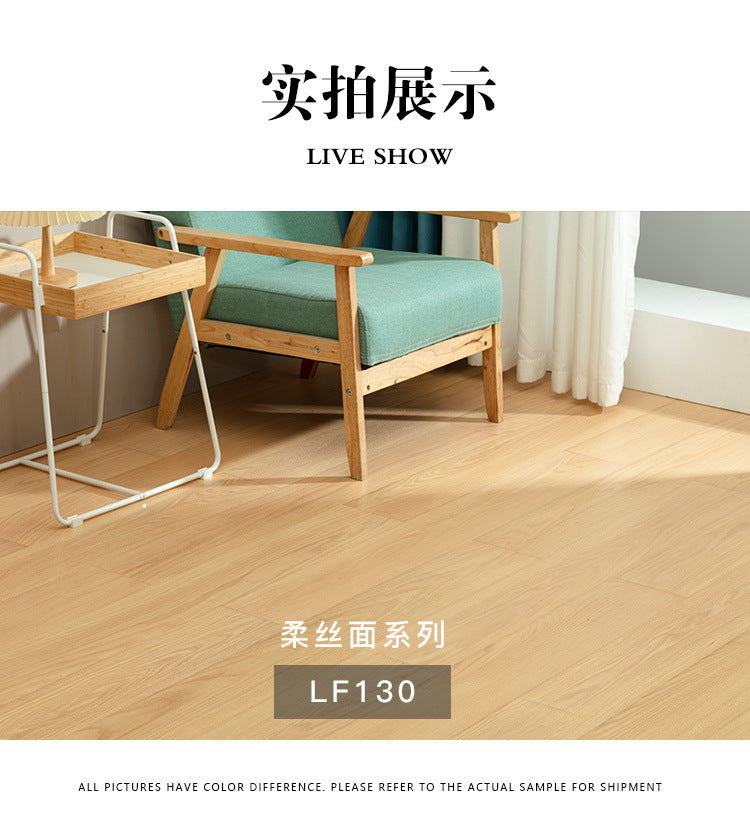 Free home installation with solid wood skirting board included Smooth Skin Feel Lacquer Flooring New Three-Layer Solid Core Real Wood Oak Flooring