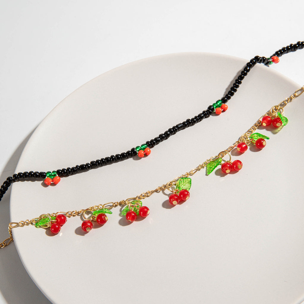 European and American Style Jewelry Light Luxury Imitation Pearl Cherry Necklace High-End Versatile Grass Multi-Layer Stacking Necklace Wholesale