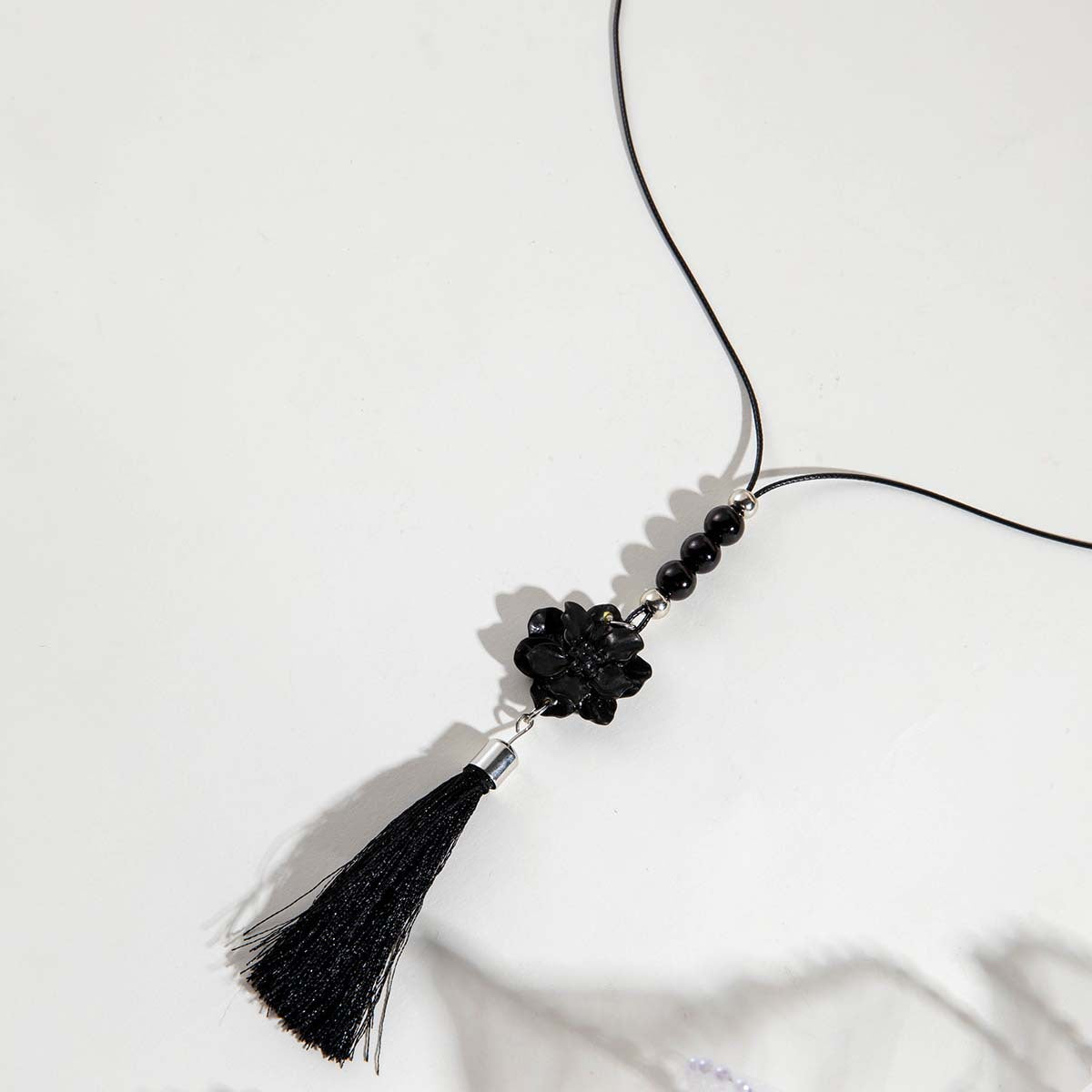 Simple Colorful Beaded Tassel y Chain Necklace Elegant Versatile Diamond-Studded Sweater Chain Jewelry